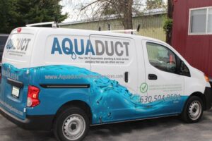 Aquaduct plumbing Truck - emergency plumbing services near me